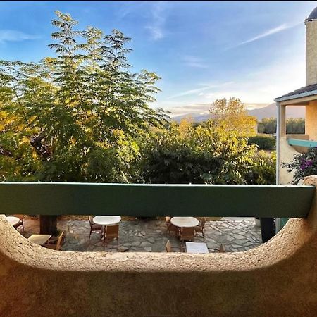 Auberge Les Oliviers Люссиана Экстерьер фото